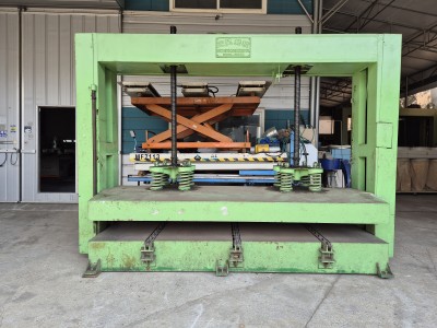 10자프레스 (4/10자)