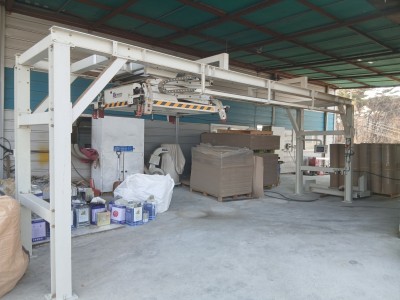 CNC재단기 합판 자동 투입…