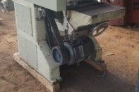 자동이면대패기계